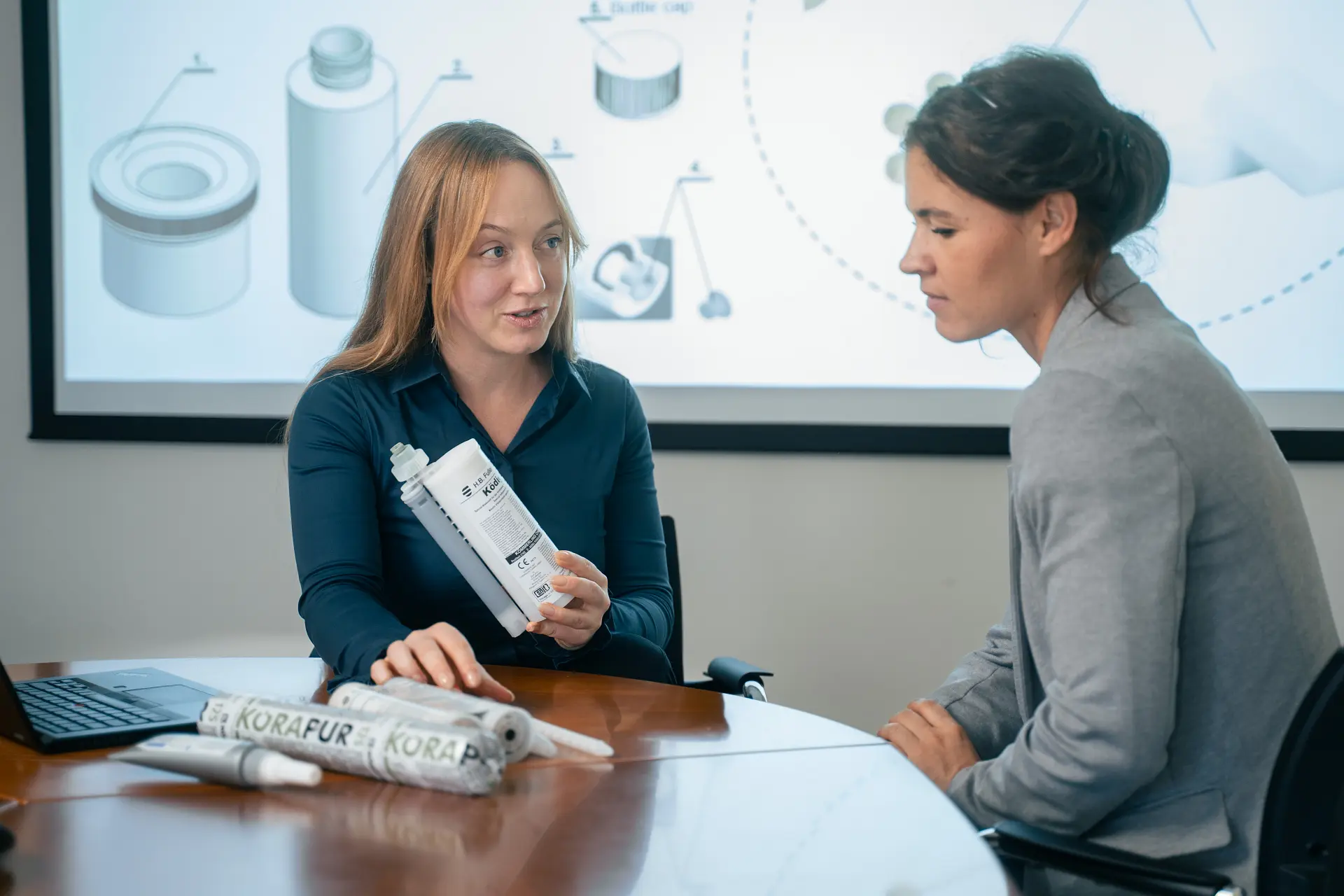 adhesive+ - Ihr Dienstleister für Klebtechnik